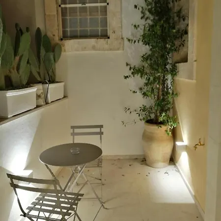 Casa Indipendente Con Terrazzo Nel Centro Storico Di * Noto