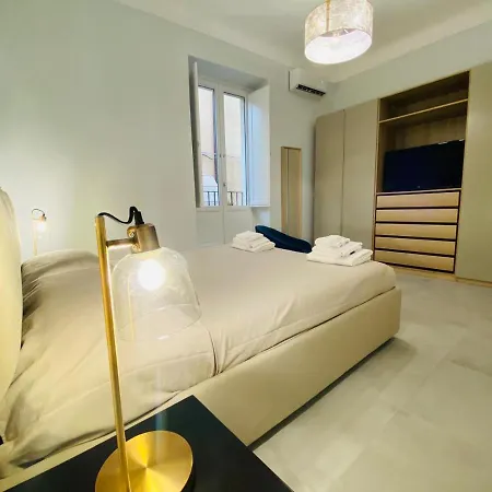 Casa Indipendente Con Terrazzo Nel Centro Storico Di * Noto